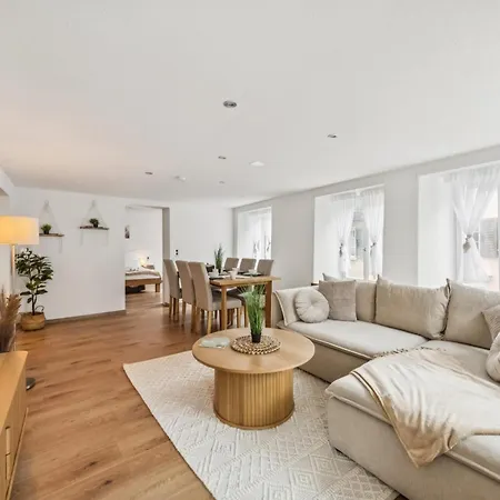Remo I Altstadtidyll Am 1 - 6 Personen I Ruhig - Balkon - Parkplatz - Nahe Bahnhof Und Autobahn *
