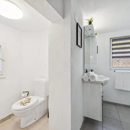 Remo I Altstadtidyll Am 1 - 6 Personen I Ruhig - Balkon - Parkplatz - Nahe Bahnhof Und Autobahn Daire Weesen