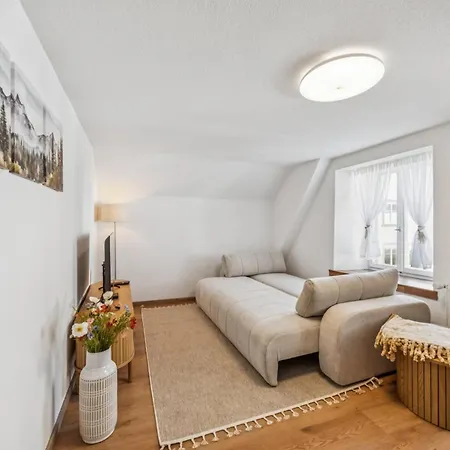 Апартаменты Remo I Altstadtidyll Am 1 - 6 Personen I Ruhig - Balkon - Parkplatz - Nahe Bahnhof Und Autobahn *