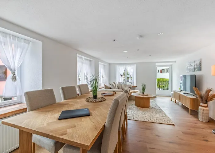 Remo I Altstadtidyll Am 1 - 6 Personen I Ruhig - Balkon - Parkplatz - Nahe Bahnhof Und Autobahn * Везен