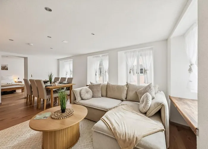 Altstadtidyll Am 1 - 6 Personen I Ruhig - Balkon - Parkplatz - Nahe Bahnhof Und Autobahn Apartment