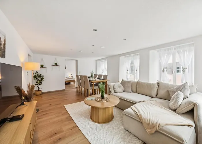 Altstadtidyll Am 1 - 6 Personen I Ruhig - Balkon - Parkplatz - Nahe Bahnhof Und Autobahn *