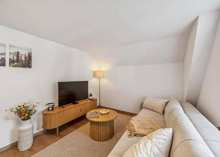 Remo I Altstadtidyll Am 1 - 6 Personen I Ruhig - Balkon - Parkplatz - Nahe Bahnhof Und Autobahn *