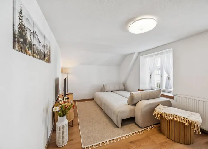 Apartment Altstadtidyll Am 1 - 6 Personen I Ruhig - Balkon - Parkplatz - Nahe Bahnhof Und Autobahn *