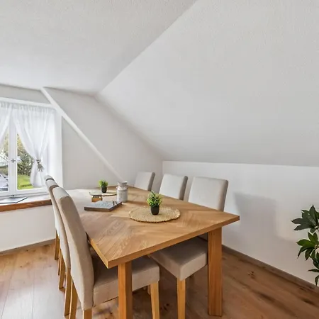 Apartment Altstadtidyll Am 1 - 6 Personen I Ruhig - Balkon - Parkplatz - Nahe Bahnhof Und Autobahn