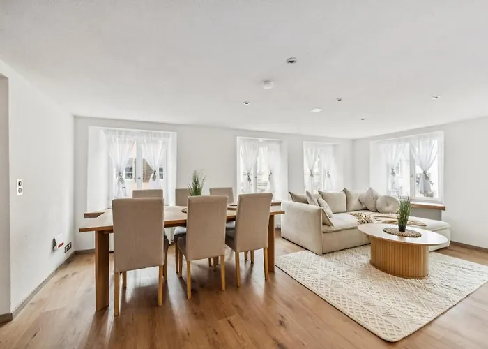 شقة Remo I Altstadtidyll Am 1 - 6 Personen I Ruhig - Balkon - Parkplatz - Nahe Bahnhof Und Autobahn ويسن