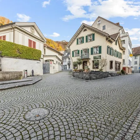 Remo I Altstadtidyll Am 1 - 6 Personen I Ruhig - Balkon - Parkplatz - Nahe Bahnhof Und Autobahn Lejlighed Weesen